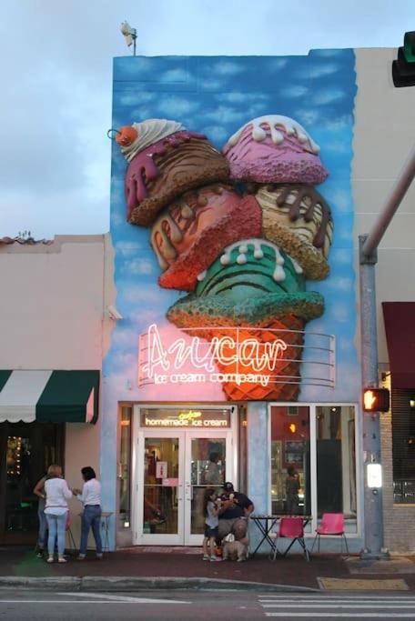 מיאמי Apartment In Calle Ocho A Slice Of Little Havana מראה חיצוני תמונה
